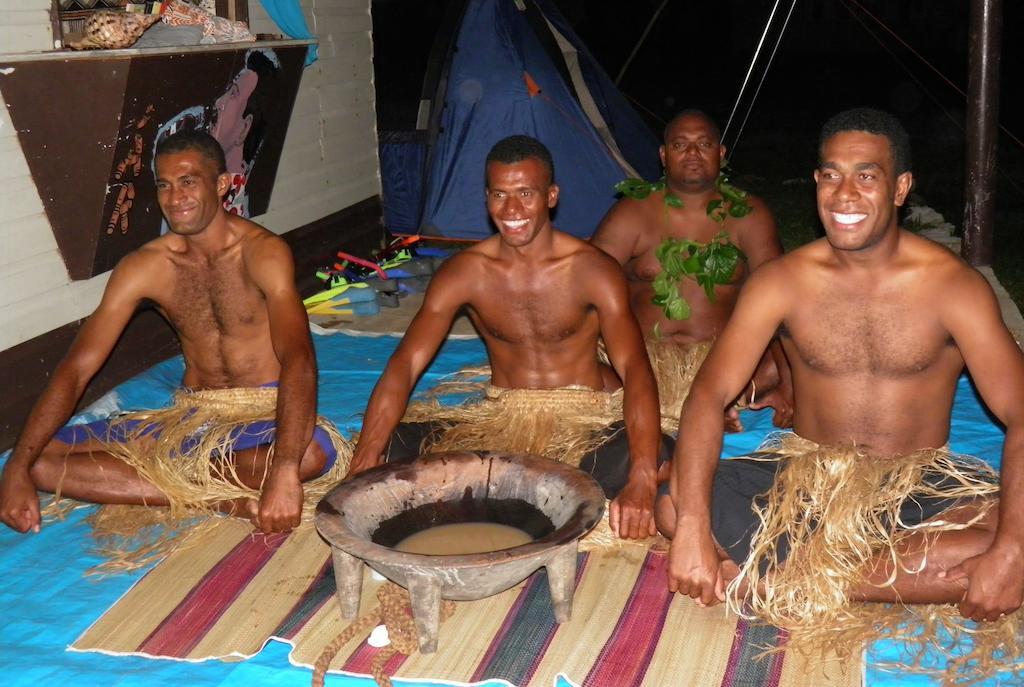 Naqalia Lodge Wayasewa Island Esterno foto